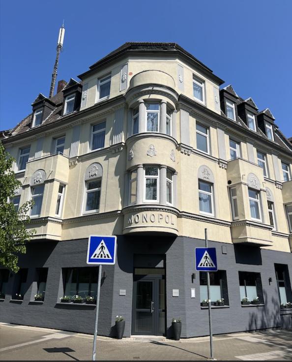 Hotel Monopol Hilden Exterior foto